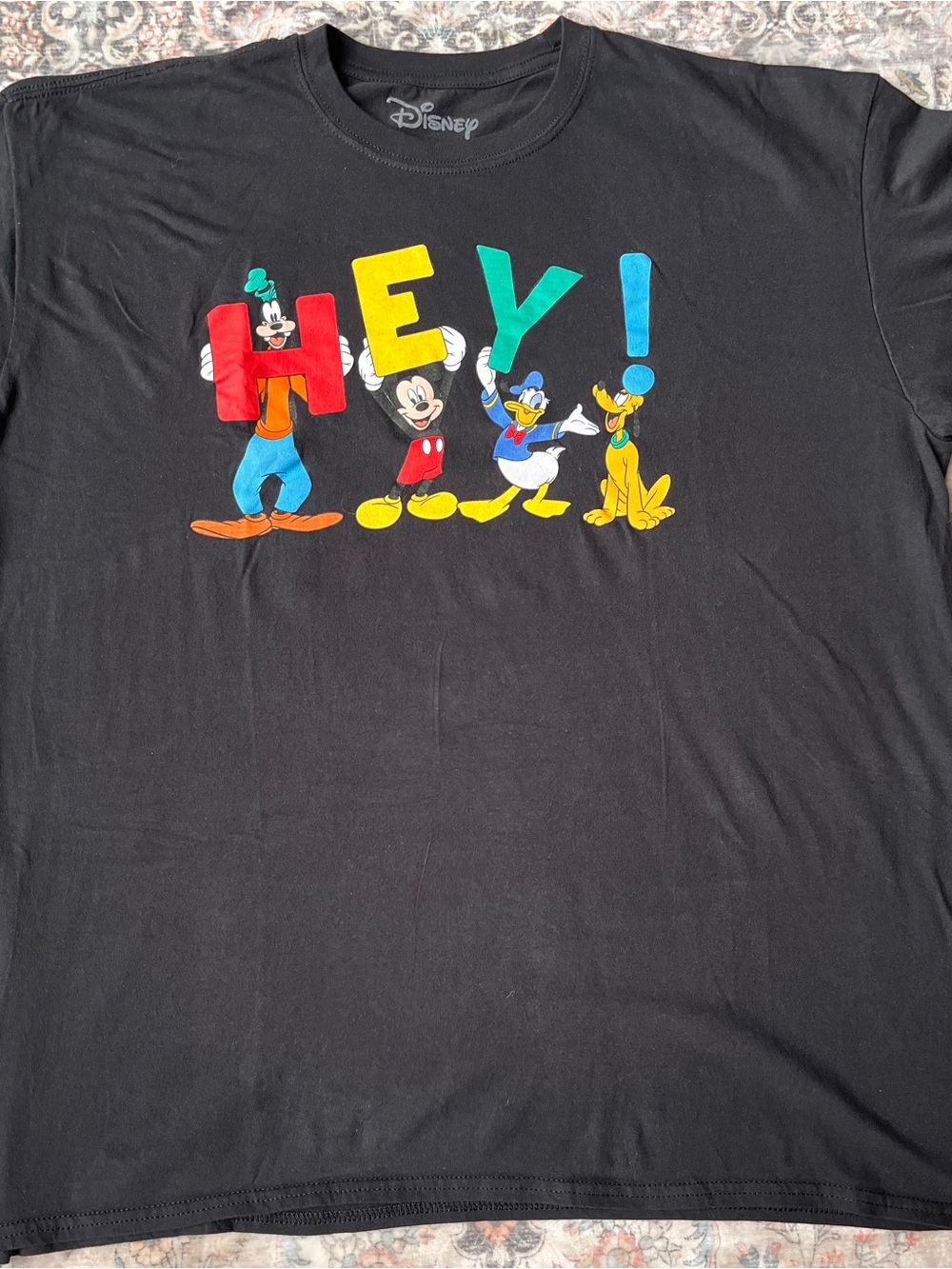 Disney Black Tee with Colorful 'HEY!' Character Graphic Mens XXL